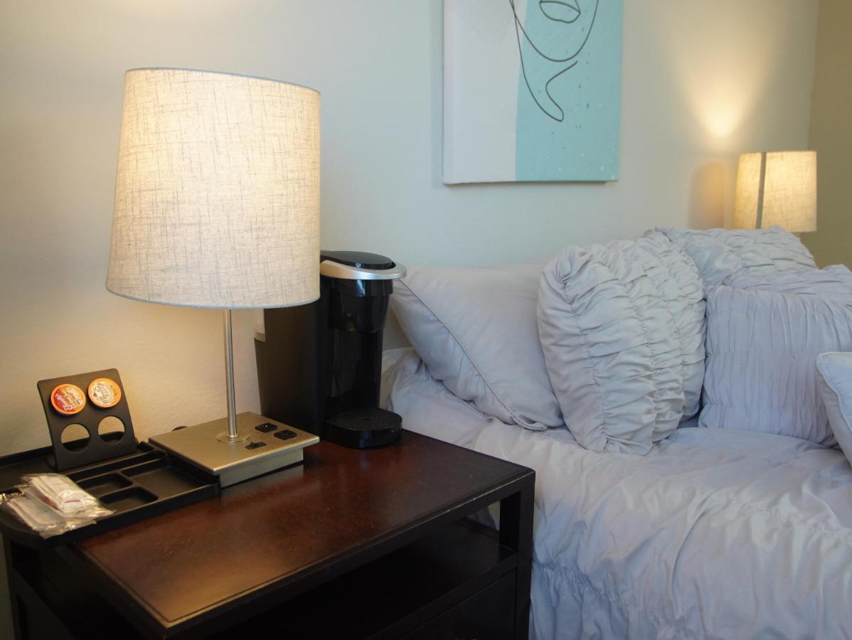Apartmán Luxury Private Beach Water-Side Ocean Baby Escape!! Pompano Beach Exteriér fotografie